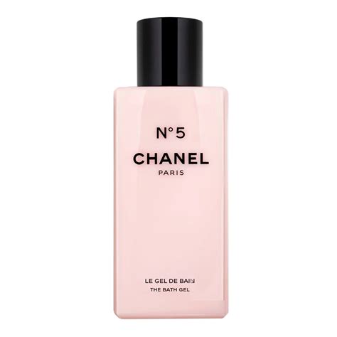 chanel gel moussant|Chanel 5 l'eau in shower gel.